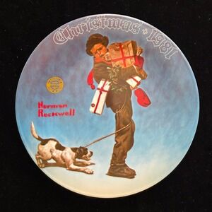 Norman‎ Rockwell Wrapped Up In Christmas 1981 Limited Edition Collectors Plate